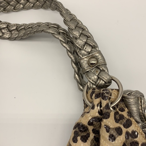 Bueno Bag with fun leopard print - Picture 5 of 9